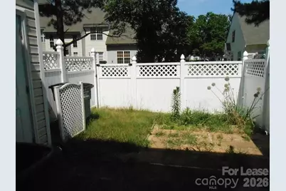 10147 Reindeer Way Lane, Charlotte, NC 28216 - Photo 18