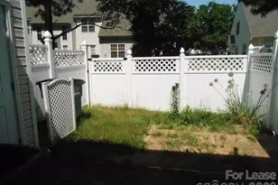 10147 Reindeer Way Ln, Charlotte, NC 28216 - Photo 18