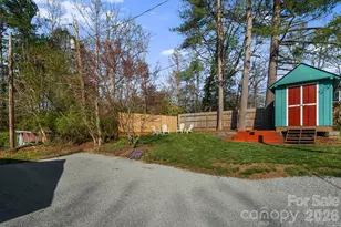 1207 Willow Rd, Hendersonville, NC 28739 - Photo 28