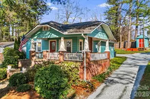 1207 Willow Rd, Hendersonville, NC 28739 - Photo 2