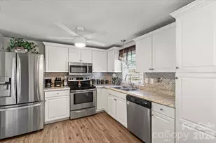 10931 Magenta Ln, Charlotte, NC 28262 - Photo 8