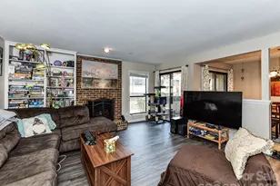 7304 Winery Ln, Charlotte, NC 28227 - Photo 2