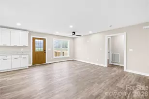 242 Bradley Farm Rd, Statesville, NC 28625 - Photo 8