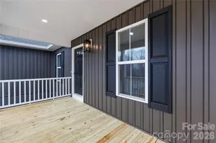 242 Bradley Farm Rd, Statesville, NC 28625 - Photo 2