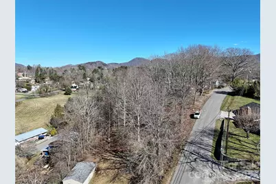 131 Skyline Drive #31, Canton, NC 28716 - Photo 4