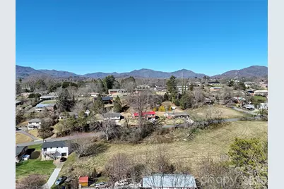 131 Skyline Drive #31, Canton, NC 28716 - Photo 6