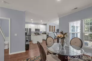 1802 Robinwood Village Dr, Gastonia, NC 28054 - Photo 14