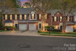 1802 Robinwood Village Dr, Gastonia, NC 28054 - Photo 2