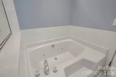 1802 Robinwood Village Drive, Gastonia, NC 28054 - Photo 32