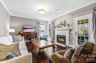 1017 Columbine Rd, Asheville, NC 28803 - Photo 2