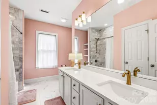 1017 Columbine Rd, Asheville, NC 28803 - Photo 16