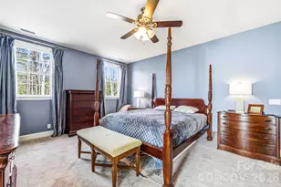 1017 Columbine Rd, Asheville, NC 28803 - Photo 22