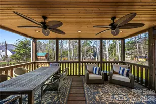 1017 Columbine Rd, Asheville, NC 28803 - Photo 14