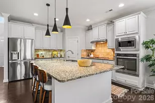 1331 Cilantro Ct, Tega Cay, SC 29708 - Photo 8