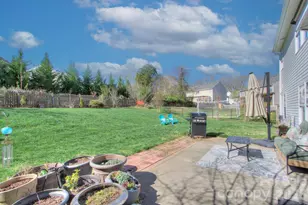 3819 Cameron Creek Dr, Matthews, NC 28105 - Photo 32