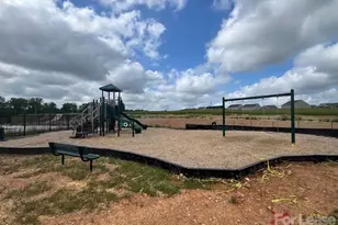 1830 Vanderlyn St, Monroe, NC 28112 - Photo 32