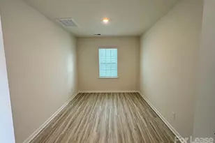 1830 Vanderlyn St, Monroe, NC 28112 - Photo 8