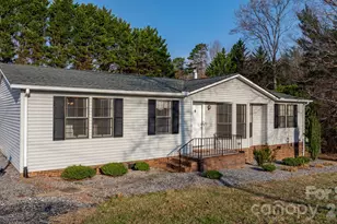 120 College Cir, Connelly Springs, NC 28612 - Photo 32