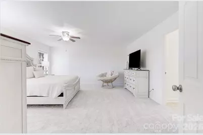 122 Loggers Run, Hendersonville, NC 28739 - Photo 6