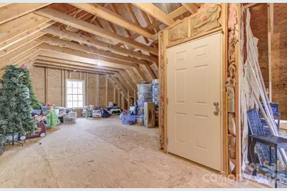 122 Loggers Run, Hendersonville, NC 28739 - Photo 32