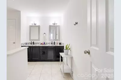 122 Loggers Run, Hendersonville, NC 28739 - Photo 8