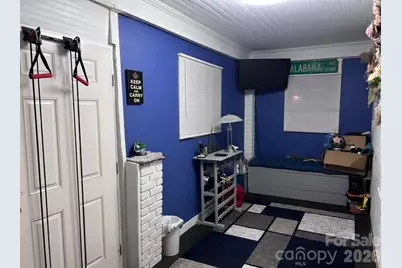 3724 Alabama Avenue, Charlotte, NC 28216 - Photo 12