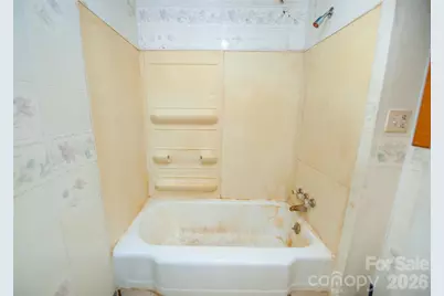 525 E Mills Street, Columbus, NC 28722 - Photo 16