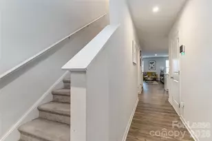 5048 Downhaul Dr, Charlotte, NC 28269 - Photo 2