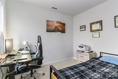 5048 Downhaul Drive, Charlotte, NC 28269 - Photo 8