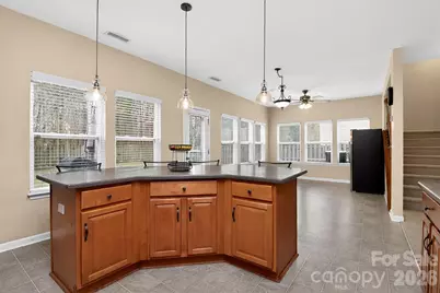 15531 Lakepoint Forest Drive, Charlotte, NC 28278 - Photo 18