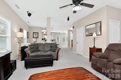 15531 Lakepoint Forest Drive, Charlotte, NC 28278 - Photo 8