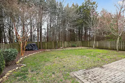 15531 Lakepoint Forest Drive, Charlotte, NC 28278 - Photo 38