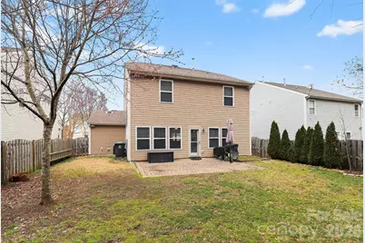 15531 Lakepoint Forest Drive, Charlotte, NC 28278 - Photo 36