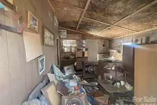 124 Candler Knob Rd, Asheville, NC 28806 - Photo 16