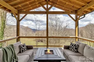 63 Alpaugh Dr, Waynesville, NC 28786 - Photo 2