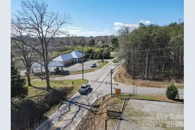 525 E Mills Street E, Columbus, NC 28722 - Photo 36