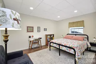 308 Lakeview Dr, Deep Gap, NC 28618 - Photo 14