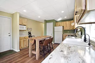 308 Lakeview Dr, Deep Gap, NC 28618 - Photo 8