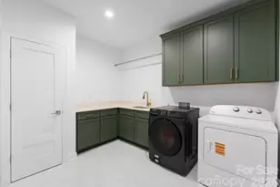 1527 St George St, Charlotte, NC 28205 - Photo 34