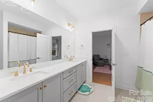 1527 St George St, Charlotte, NC 28205 - Photo 40