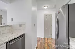 4174 Melrose Club Dr, Matthews, NC 28105 - Photo 6