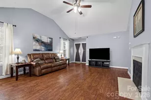 16007 Kirsten Nicole Rd, Charlotte, NC 28278 - Photo 6