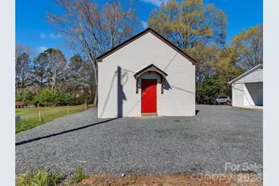 4620 Potter Road, Matthews, NC 28104 - Photo 4