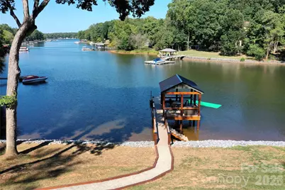 128 Wickford Lane, Mooresville, NC 28117 - Photo 8