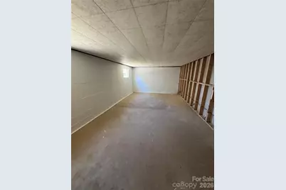 80 English Street, Spruce Pine, NC 28777 - Photo 22