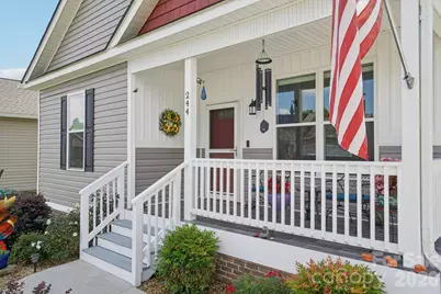 244 Beechnut Drive, Hendersonville, NC 28739 - Photo 4