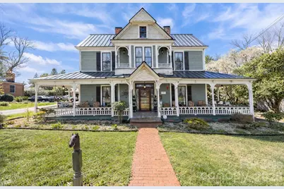 229 N Race Street, Statesville, NC 28677 - Photo 2