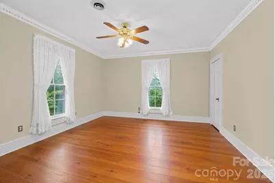 229 N Race Street, Statesville, NC 28677 - Photo 18