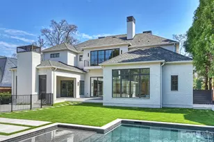 1436 Queens Rd W, Charlotte, NC 28207 - Photo 44