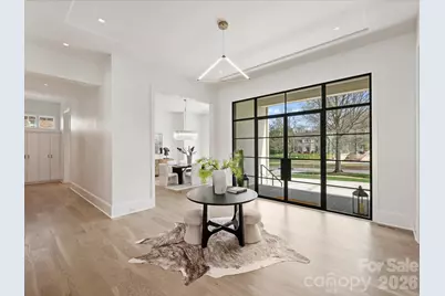 1436 Queens Road W, Charlotte, NC 28207 - Photo 8